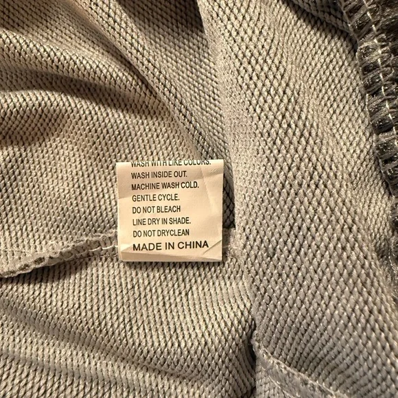 Women’s Lightweight Drawstring Waist Shorts With Front Pockets Size XL Gray NWOT - Picture 4 of 8